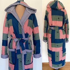 Vintage 60s-Inspired Quilted Robe *Medium/Large* Cottagecore Hooded Quilt Coat